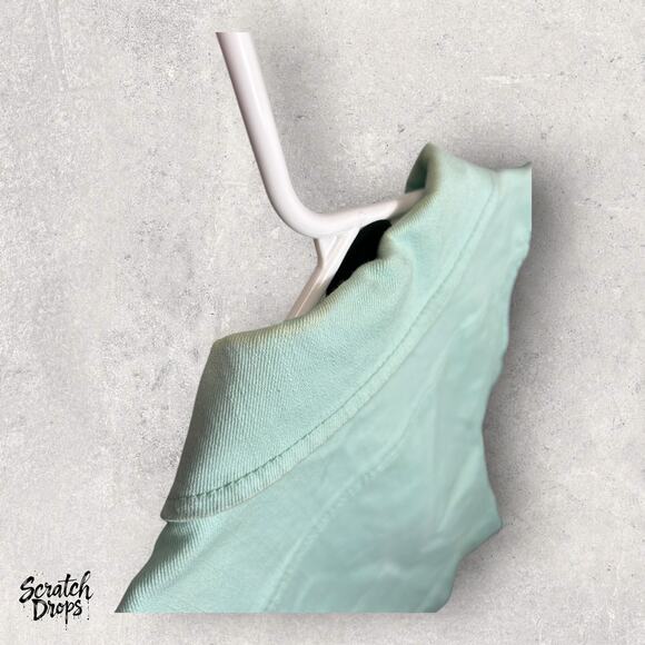 Forever 21 Women's Studded Sleeveless Denim Vest Size Small Light Blue 16x20.5 - Picture 4 of 4